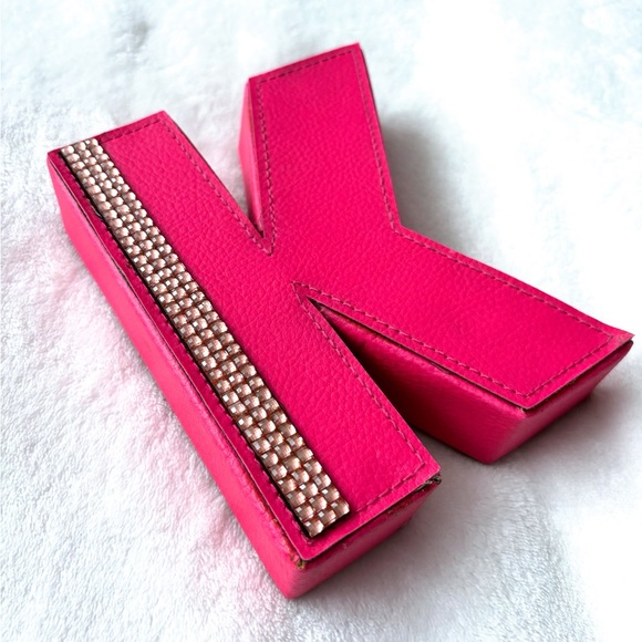 ✨BARBIE PINK LETTER K DECOR INITIAL K DECOR OFFICE DECOR TABLETOP DECOR✨ - Picture 2 of 3